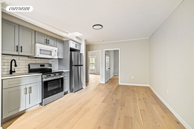 54 Downing St in Brooklyn, NY - Building Photo - Building Photo