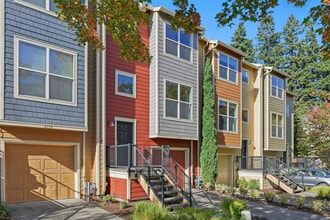 2141 NE Cadbury Ave in Beaverton, OR - Building Photo - Building Photo