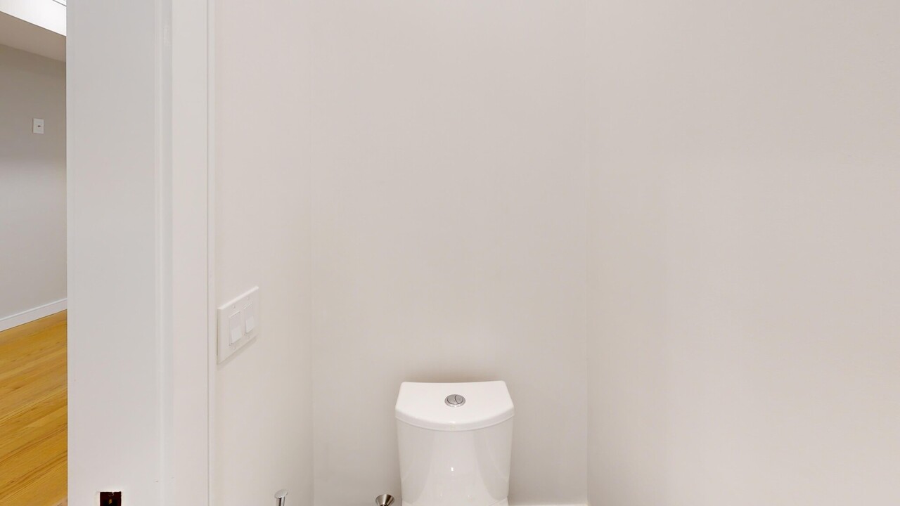 230 Tremont St, Unit 1 in Boston, MA - Building Photo