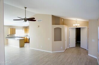 3033 E Hononegh Dr in Phoenix, AZ - Building Photo - Building Photo