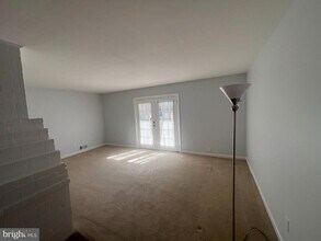 13209 Thornton Dr in Gainesville, VA - Building Photo - Building Photo