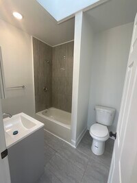 1212 N Alden St photo'