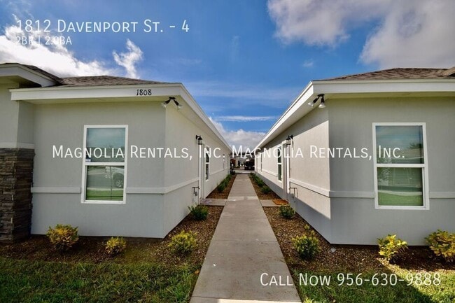 1812 Davenport St, Unit 4 in Weslaco, TX - Building Photo - Building Photo