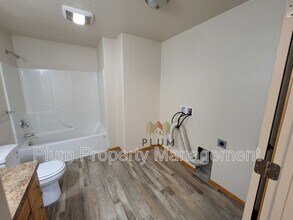 4979 Potter Park Loop in Missoula, MT - Building Photo - Building Photo