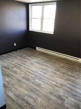 745 W College Ave in Appleton, WI - Building Photo - Building Photo