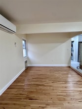 150-31-150-22 22nd Ave in Queens, NY - Foto de edificio - Building Photo