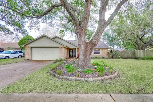 property at 8018 Zimmermann Dr