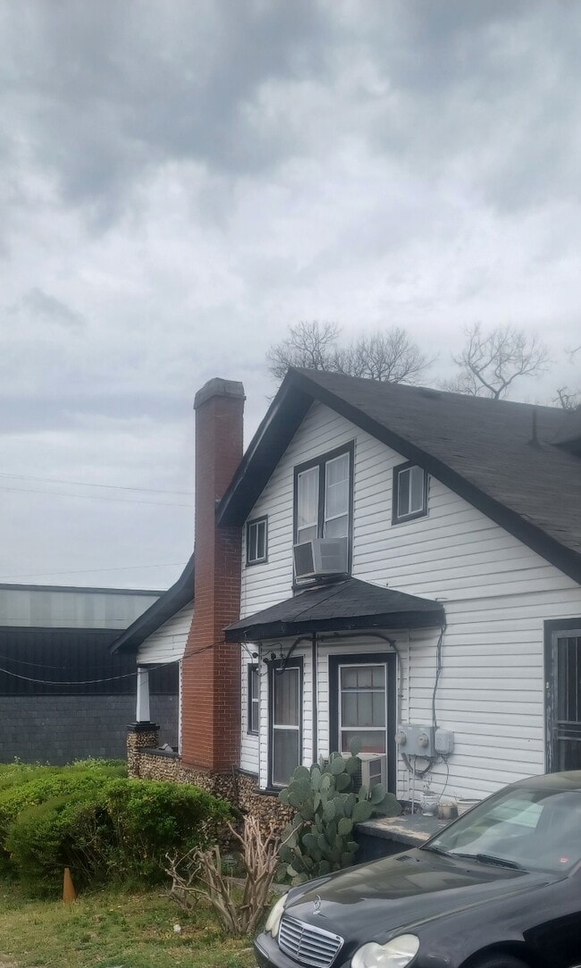 1400 Dodson Ave in Chattanooga, TN - Building Photo - Building Photo