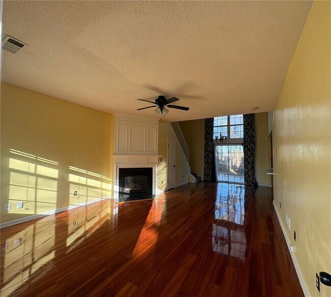 1607 Heyford Cir in Kennesaw, GA - Building Photo - Building Photo