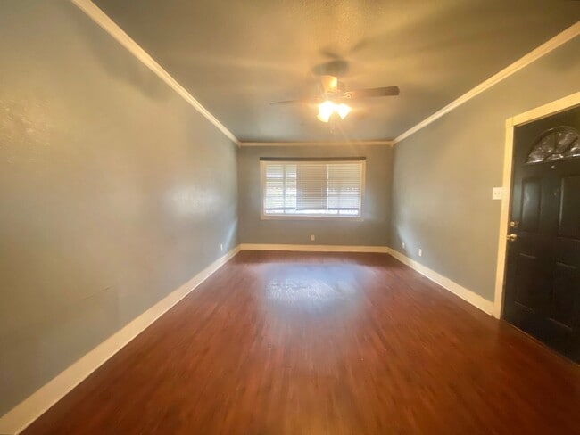 2509 Knoxville Ave in Lubbock, TX - Building Photo - Building Photo