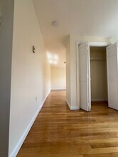 114 Charles St, Unit 3 in Cambridge, MA - Building Photo - Building Photo