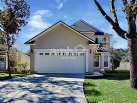 1555 Tawny Marsh Ct in St. Augustine, FL - Building Photo