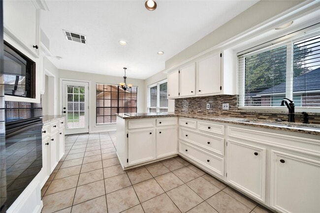 3939 Fawn Creek Dr in Humble, TX - Building Photo - Building Photo