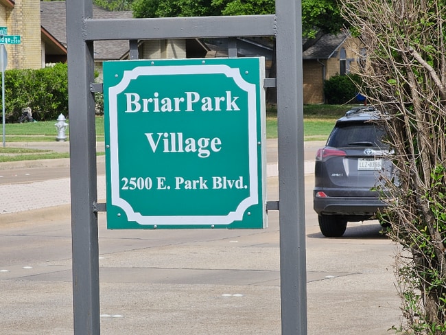 2500 E Park Blvd, Unit 0-2 in Plano, TX - Building Photo - Building Photo