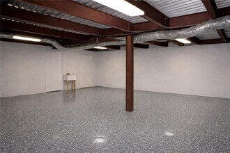 3830 Mathis Airpark Rd in Suwanee, GA - Building Photo - Building Photo