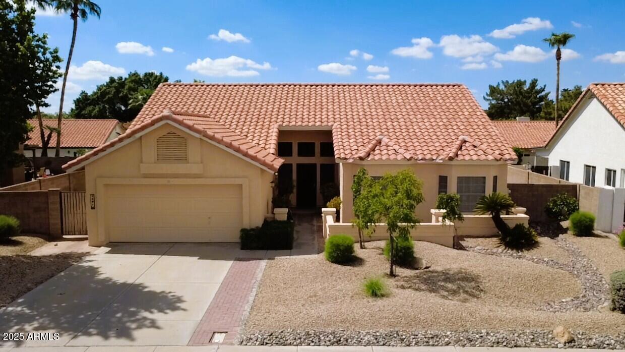 1601 W Oakland St in Chandler, AZ - Building Photo