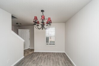 4560 Cedar Ridge Cove in Memphis, TN - Building Photo - Building Photo