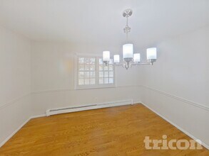 2212 Woodburn St in Colorado Springs, CO - Building Photo - Building Photo