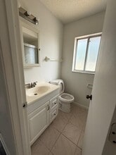 1907 E Chapel Dr in Deltona, FL - Building Photo - Building Photo