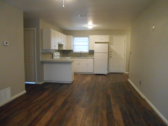 1905 41st St in Lubbock, TX - Building Photo - Building Photo