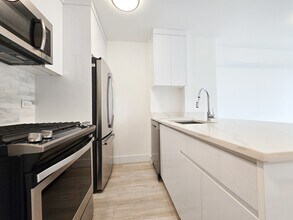 1735 York Ave in New York, NY - Building Photo - Building Photo