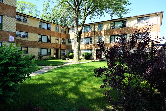 Jackson Park Hospital Apartments in Chicago, IL - Building Photo - Building Photo