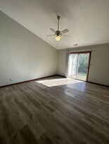 2701-2703 Plaza Ln in Lafayette, IN - Building Photo