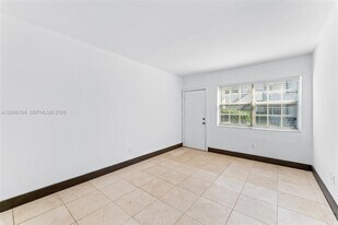 551 NE 62nd St in Miami, FL - Building Photo