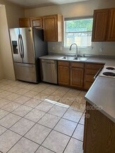 10901 Lagrange Park Dr NE in Albuquerque, NM - Foto de edificio - Building Photo