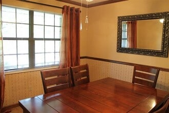 100 Hooper Ct in Oak Ridge, TN - Building Photo - Building Photo