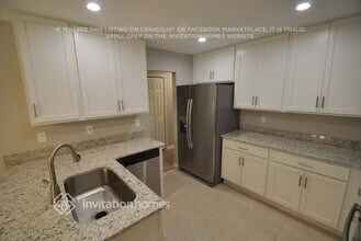 800 Sweetwater Bay Ct in Longwood, FL - Foto de edificio - Building Photo