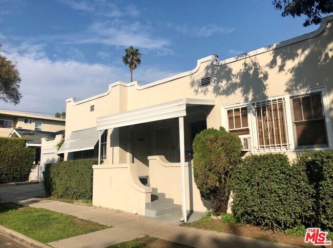 property at 1850 Rodney Dr