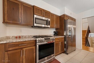 5647 S Harper Ave in Chicago, IL - Building Photo - Building Photo