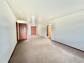 2505 Calypso Rd in Madison, WI - Building Photo - Building Photo
