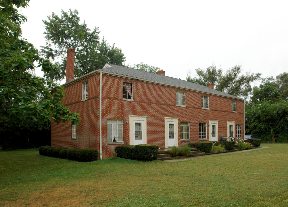 1557-1563 Tremont Rd in Columbus, OH - Building Photo