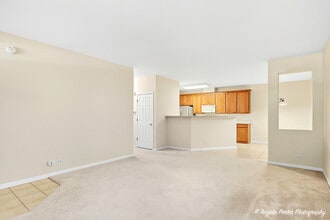 4212 Savoy Ln in McHenry, IL - Building Photo - Building Photo