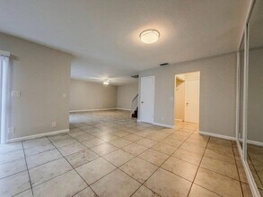 1913 N Congress Ave in West Palm Beach, FL - Building Photo - Building Photo