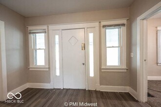 130 N Gladstone Ave in Indianapolis, IN - Building Photo - Building Photo