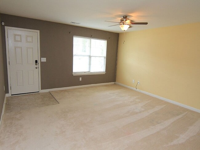 1309 Cathedral Rock Ct in Raleigh, NC - Building Photo - Building Photo