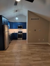 3610 Chesterton Dr in Toledo, OH - Building Photo - Building Photo