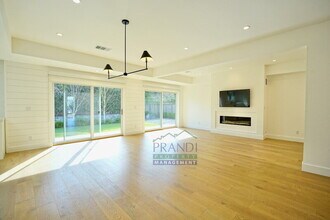 89 Spindrift Passage in Corte Madera, CA - Building Photo - Building Photo