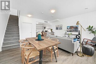 100 Manett Crescent in Brampton, ON - Building Photo