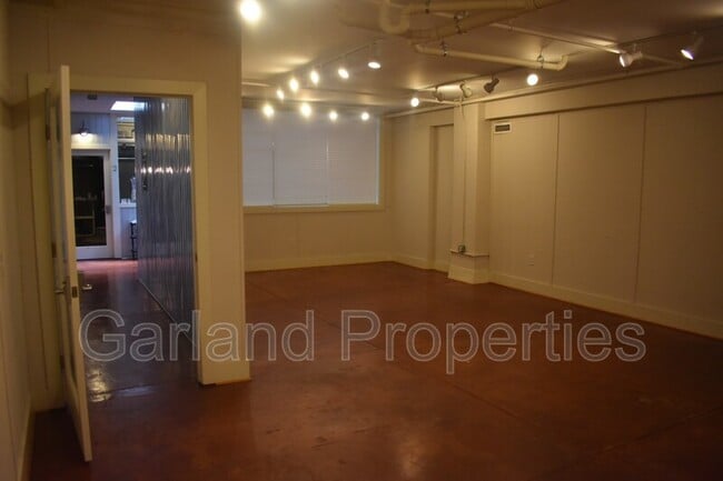 property at 110 Campbell Ave SE