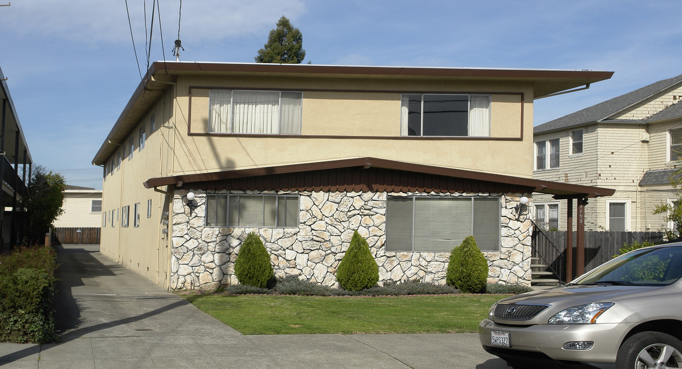 1103 Regent St in Alameda, CA - Foto de edificio