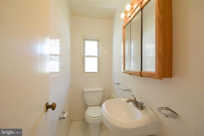 5512 Ferndale St in Springfield, VA - Building Photo - Building Photo