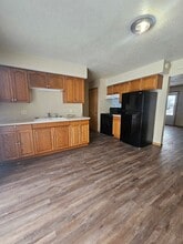 4132 N Elsie Ave in Davenport, IA - Building Photo - Building Photo