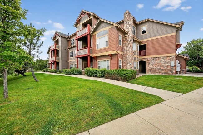 5220 Boardwalk Dr in Fort Collins, CO - Building Photo - Building Photo