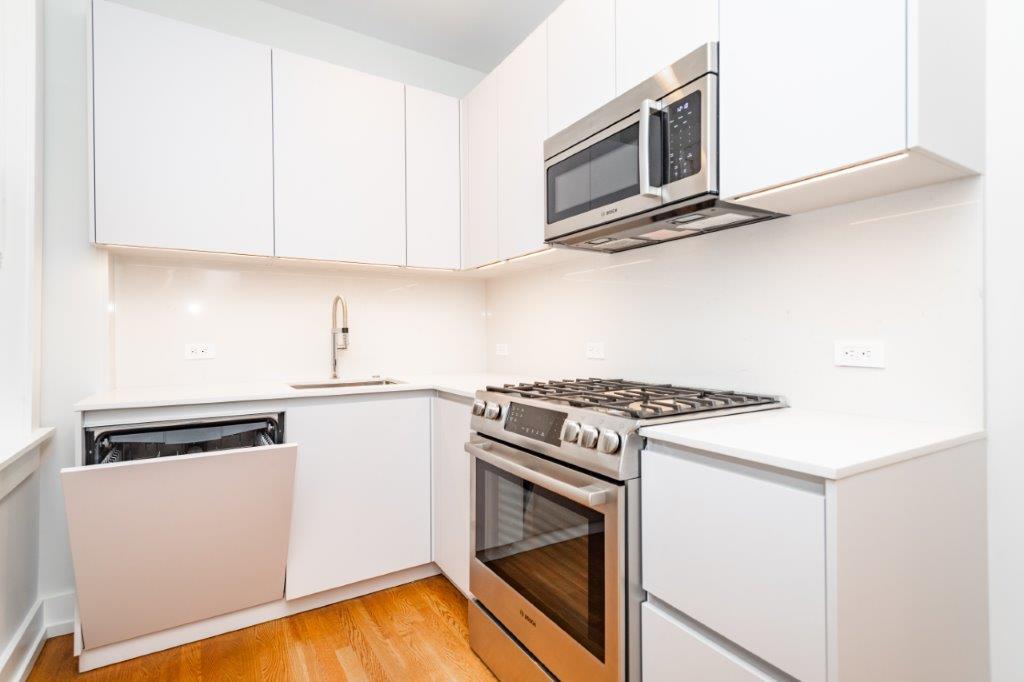 20 Forest St, Unit 2 in Cambridge, MA - Building Photo