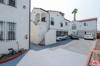 520 W 82nd St in Los Angeles, CA - Building Photo - Building Photo