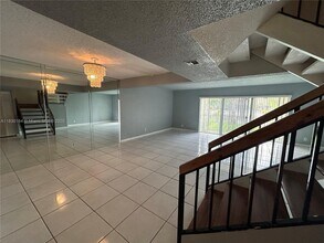 1733 NW 56th Ave in Lauderhill, FL - Building Photo - Building Photo